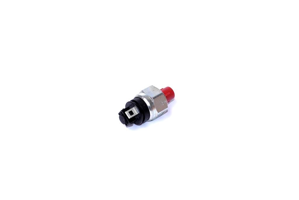 Датчик давления масла коробки Case NH 580sr B115