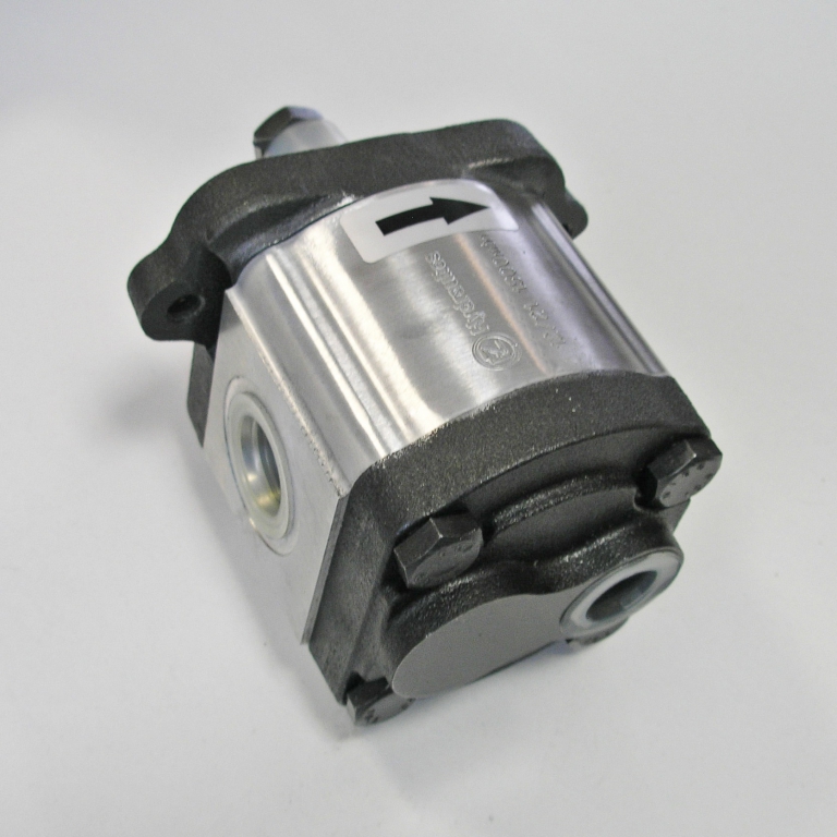 Помпа Fermec 860